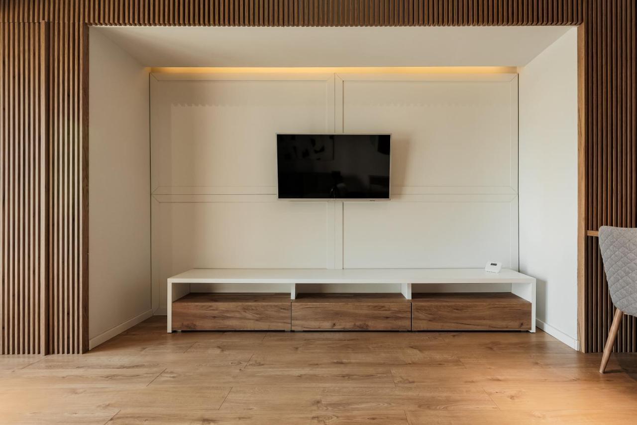 Nest Inn Stiletto Apartment Κλουζ-Ναπόκα Εξωτερικό φωτογραφία